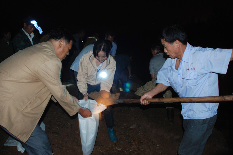 ��(f��)��2