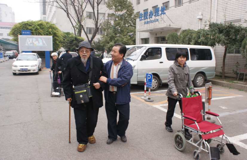 �����ˆT�v����ͬ־����