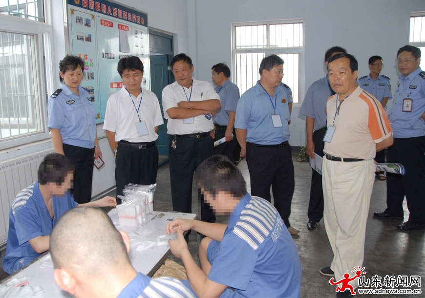 人民監(jiān)督員制度:強(qiáng)化外部監(jiān)督的有效探索