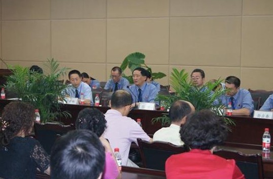 �Ĵ�:���涽��(d��o)����(sh��)Ч