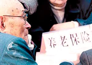 �B(y��ng)�ϱ��U�ƶȸĸ�:�����д������о�