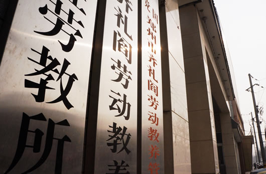 �˾�� ���M����������(chu��ng)�°l(f��)չ