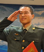 ����:�[���_�پ�Ԯͨ�� 3��44����Ⱥ���Ů��