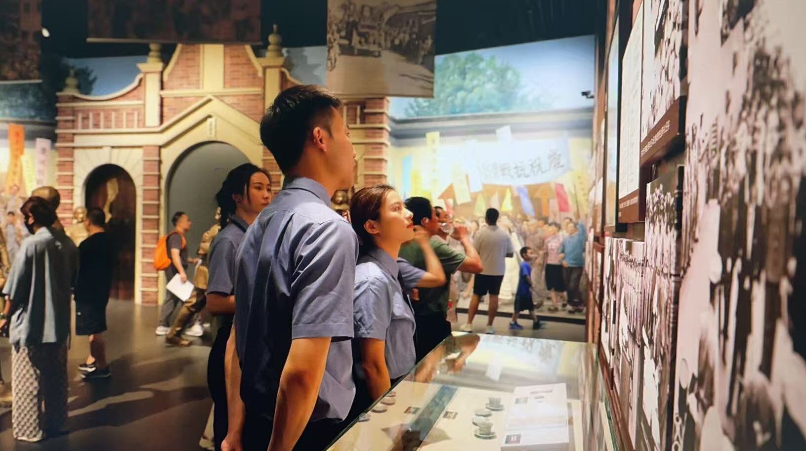 �ܽ�֮�أ��vʷ���